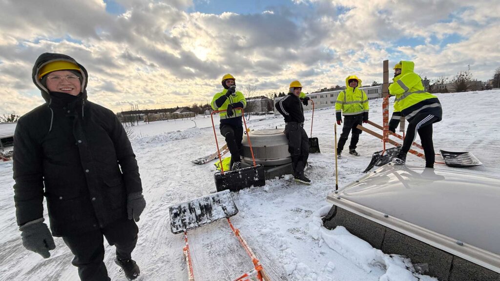 Ekipa odśnieżająca w pracy